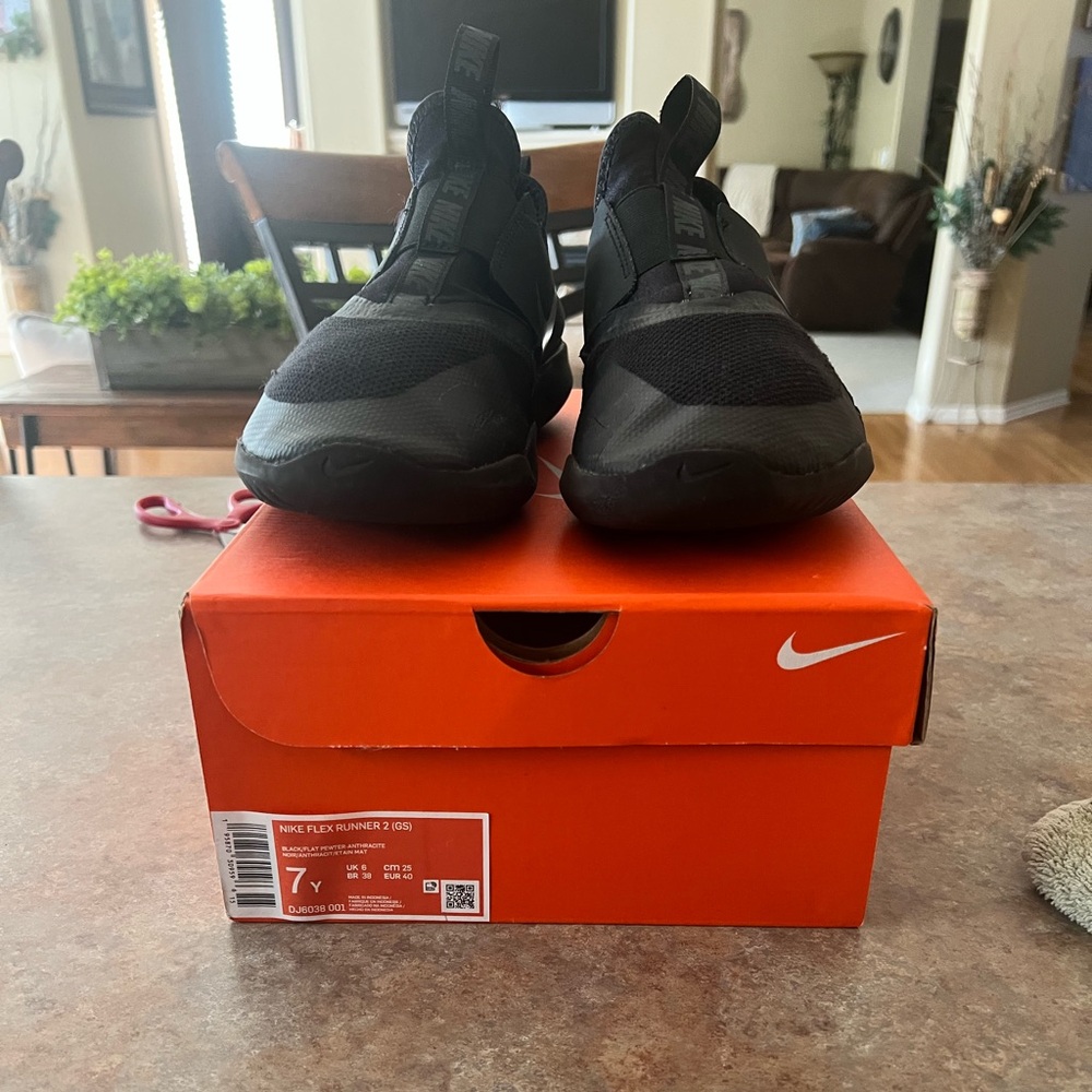 Nike flex runner